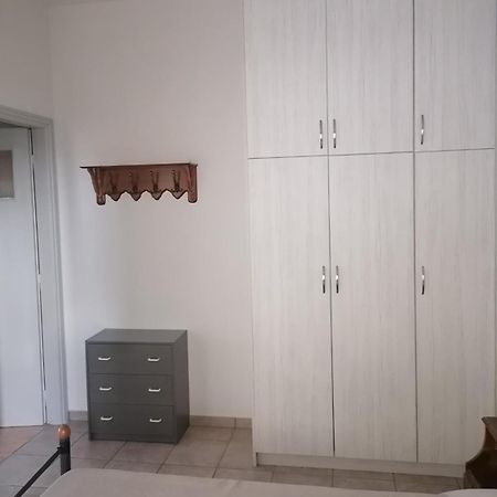 Sophie'S Traditional Hospitality Appartment モネンバシア エクステリア 写真